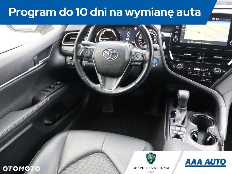 Toyota Camry - 9