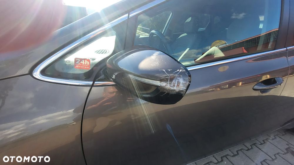 Kia Ceed - 7