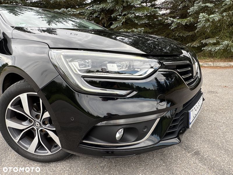 Renault Megane ENERGY TCe 130 BOSE EDITION - 17