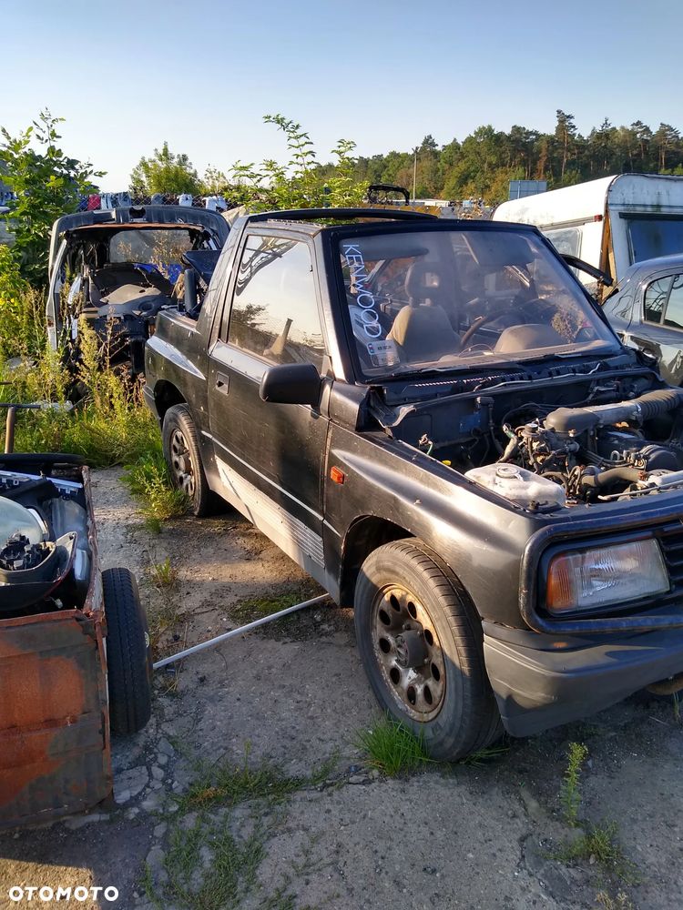 Suzuki Vitara 1.6 - 4