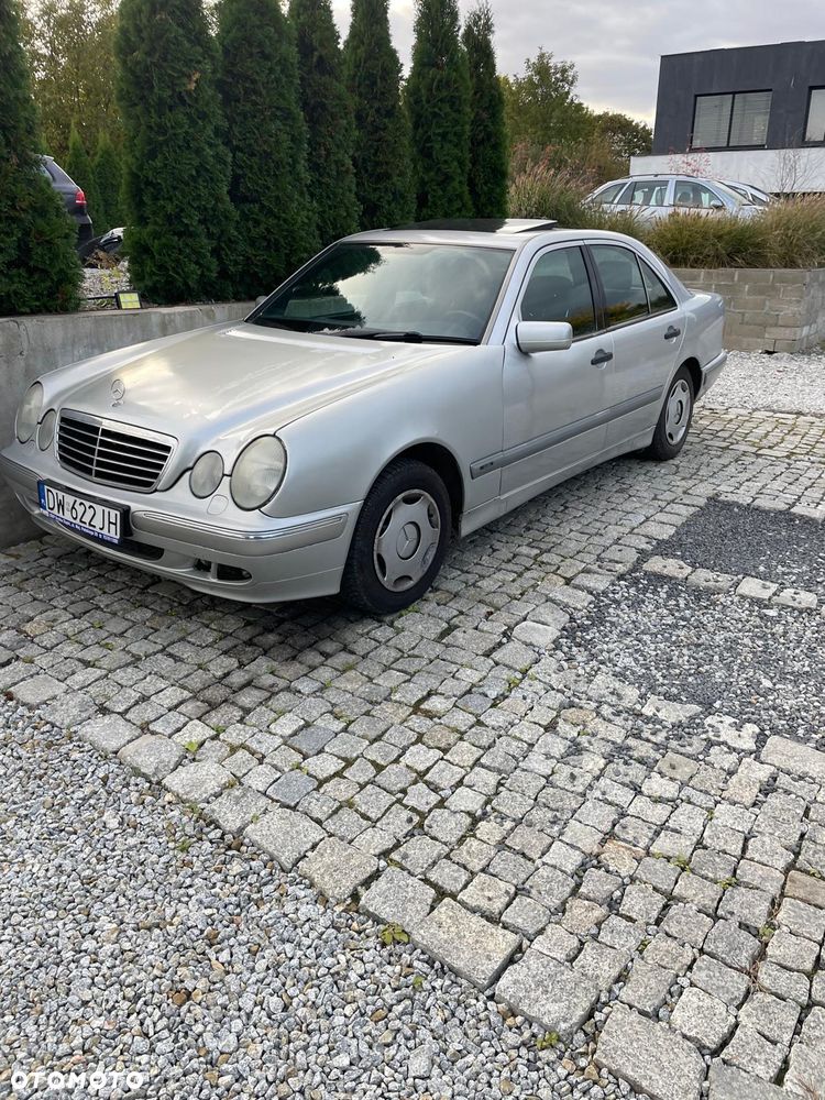 Mercedes-Benz Klasa E