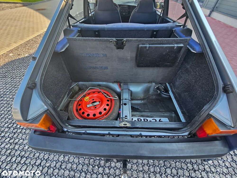 Saab 900 - 16