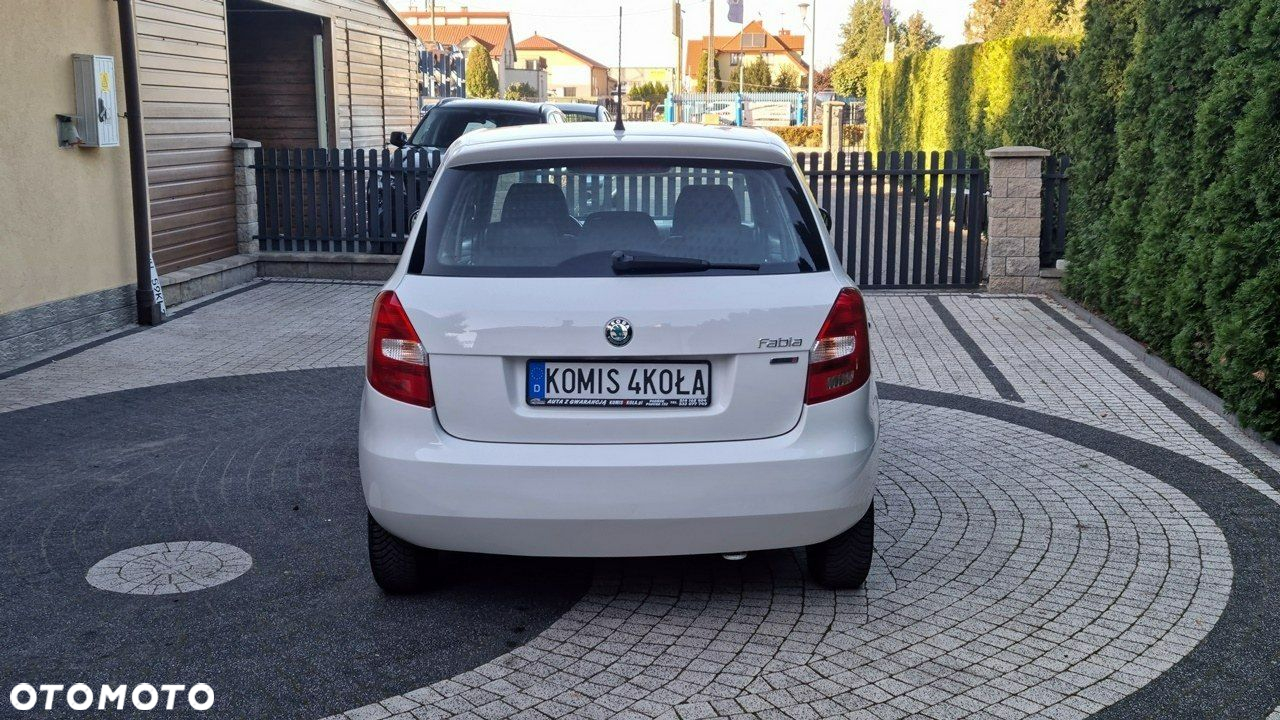 Skoda Fabia - 4