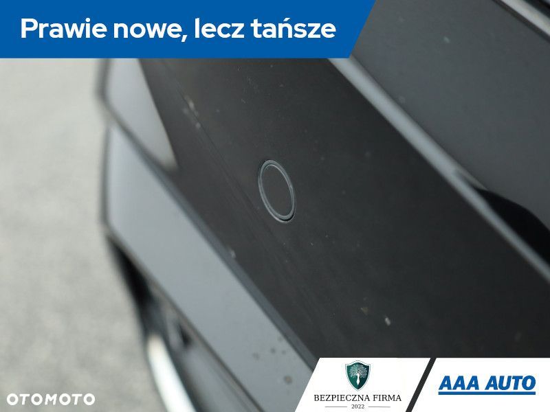 Volkswagen Passat - 24