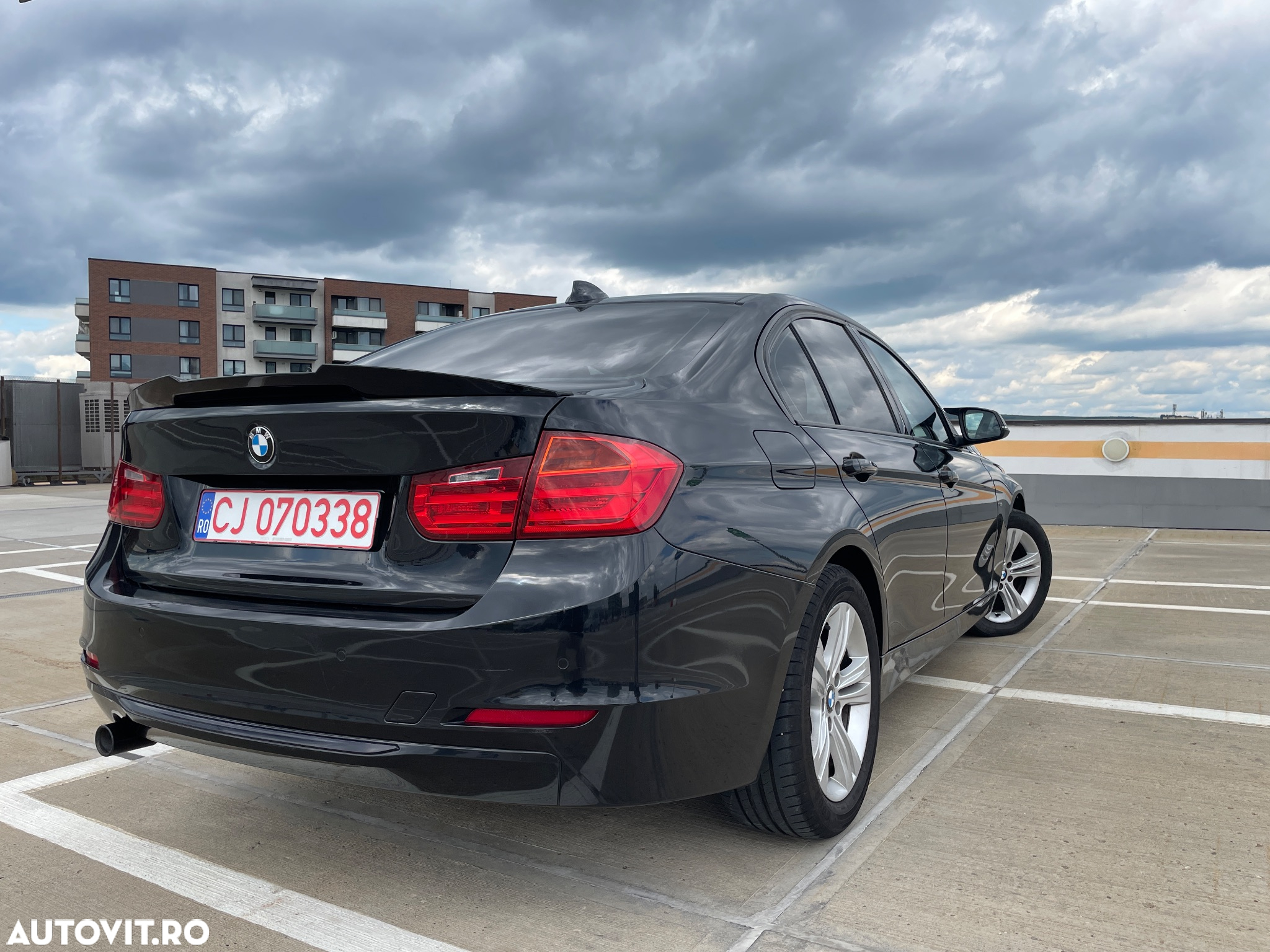 BMW Seria 3 316d Sport Line - 17
