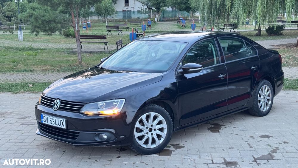 Volkswagen Jetta 1.2 TSI BMT Trendline - 3