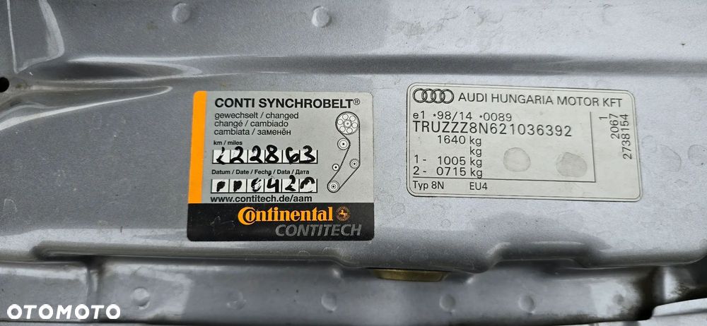 Audi TT Roadster 1.8 T - 23