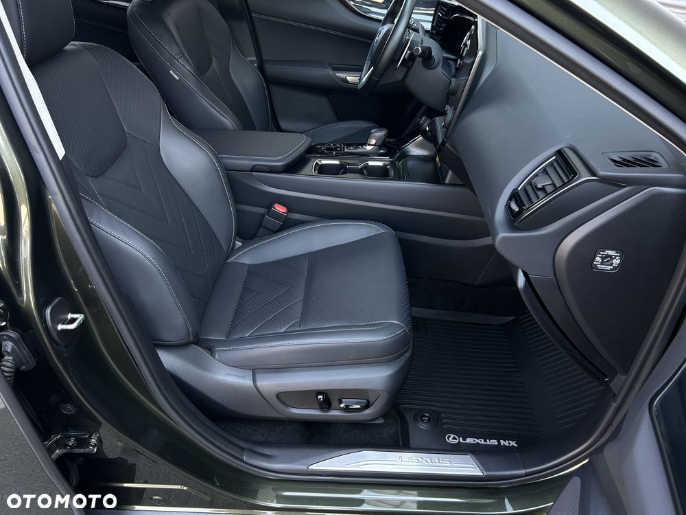 Lexus NX 350h Prestige AWD - 14