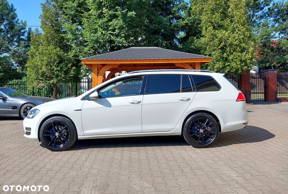 Volkswagen Golf 2.0 TDI BlueMotion Technology DSG Edition - 22