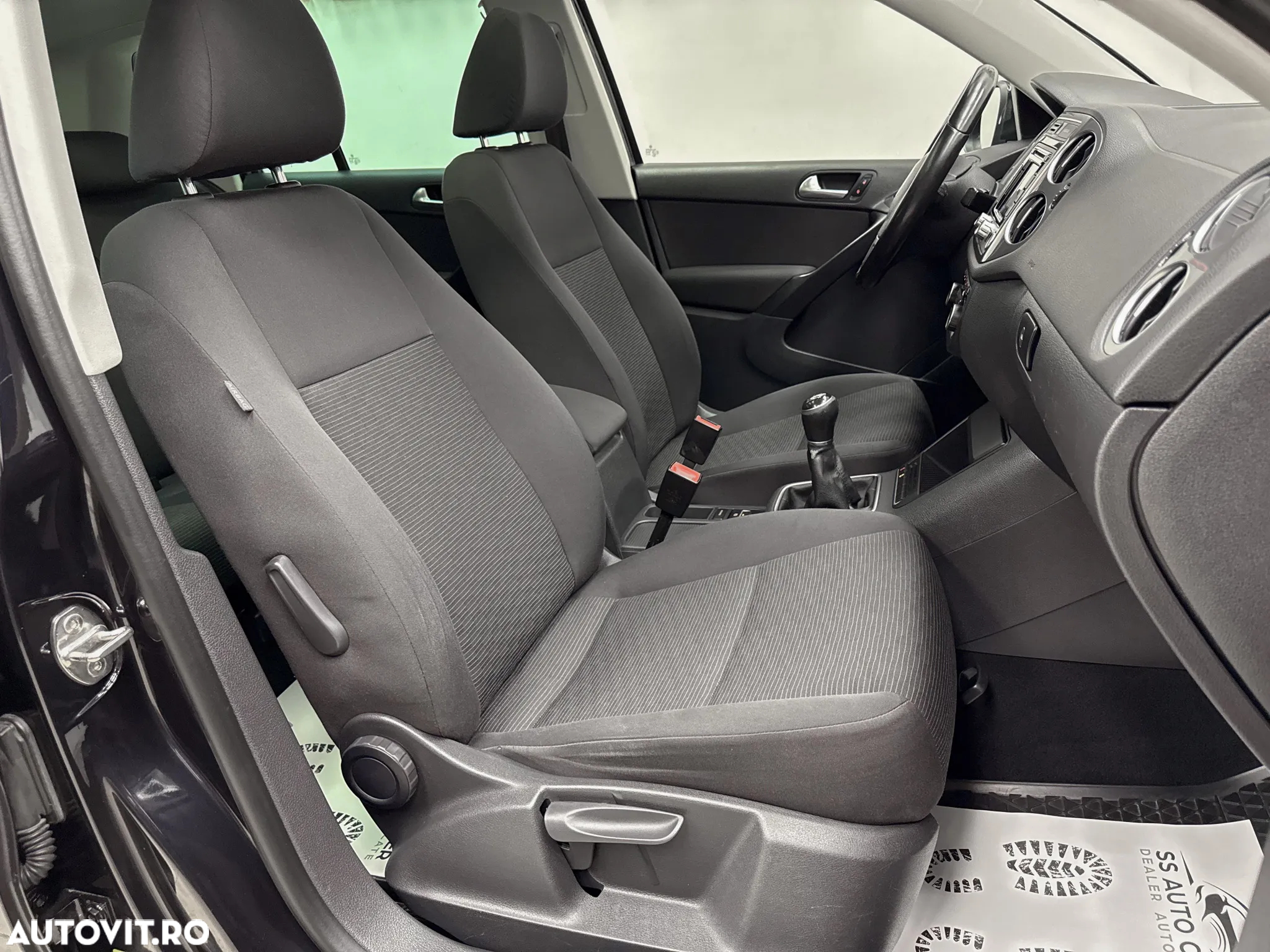 Volkswagen Tiguan 2.0 TDI BMT Trend & Fun - 10