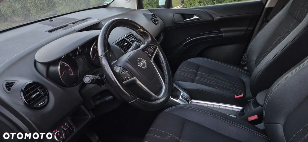 Opel Meriva 1.4 T Edition 150 - 9