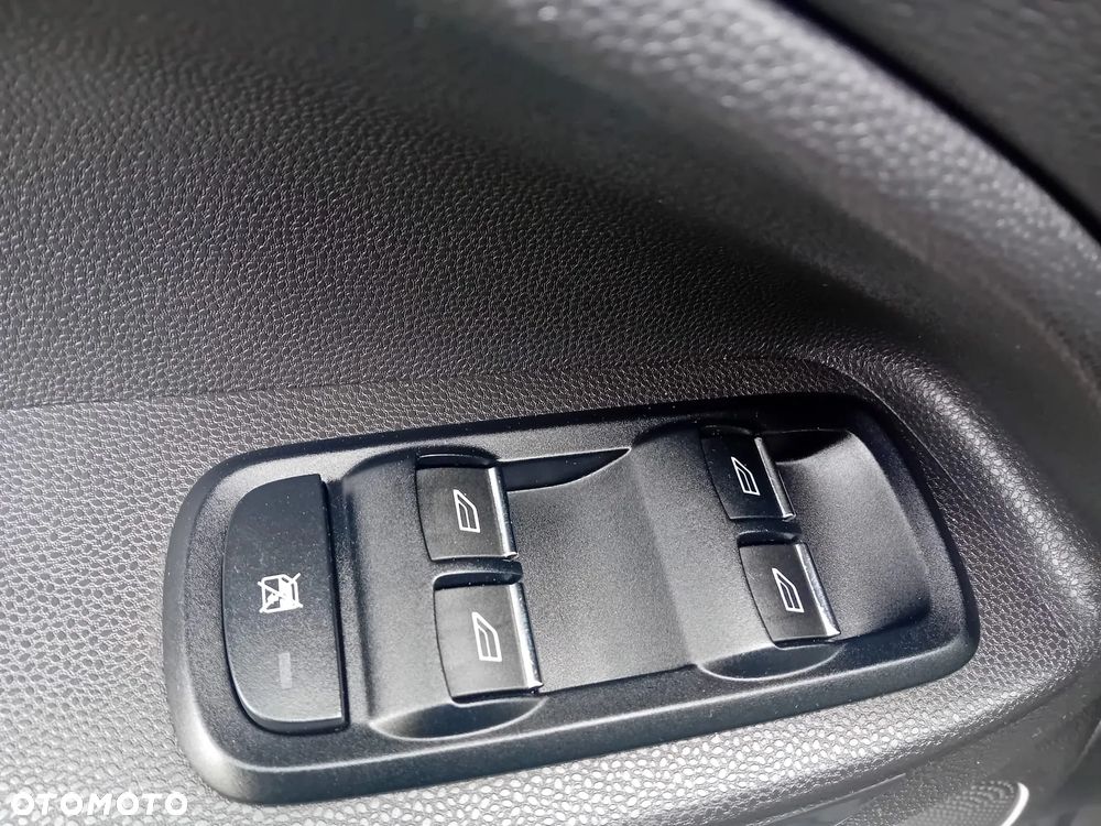 Ford EcoSport 1.0 EcoBoost TITANIUM - 26