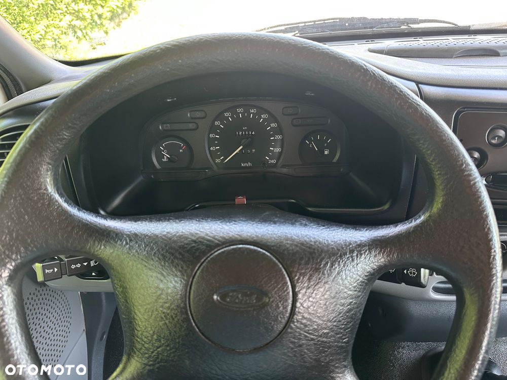 Ford Transit - 36
