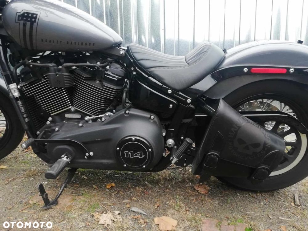 Harley-Davidson Softail Street Bob - 3
