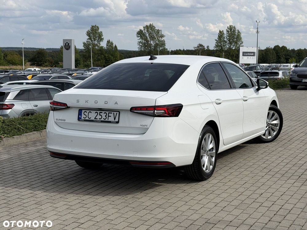 Skoda Superb 2.0 TDI SCR 4x4 Drive DSG - 5