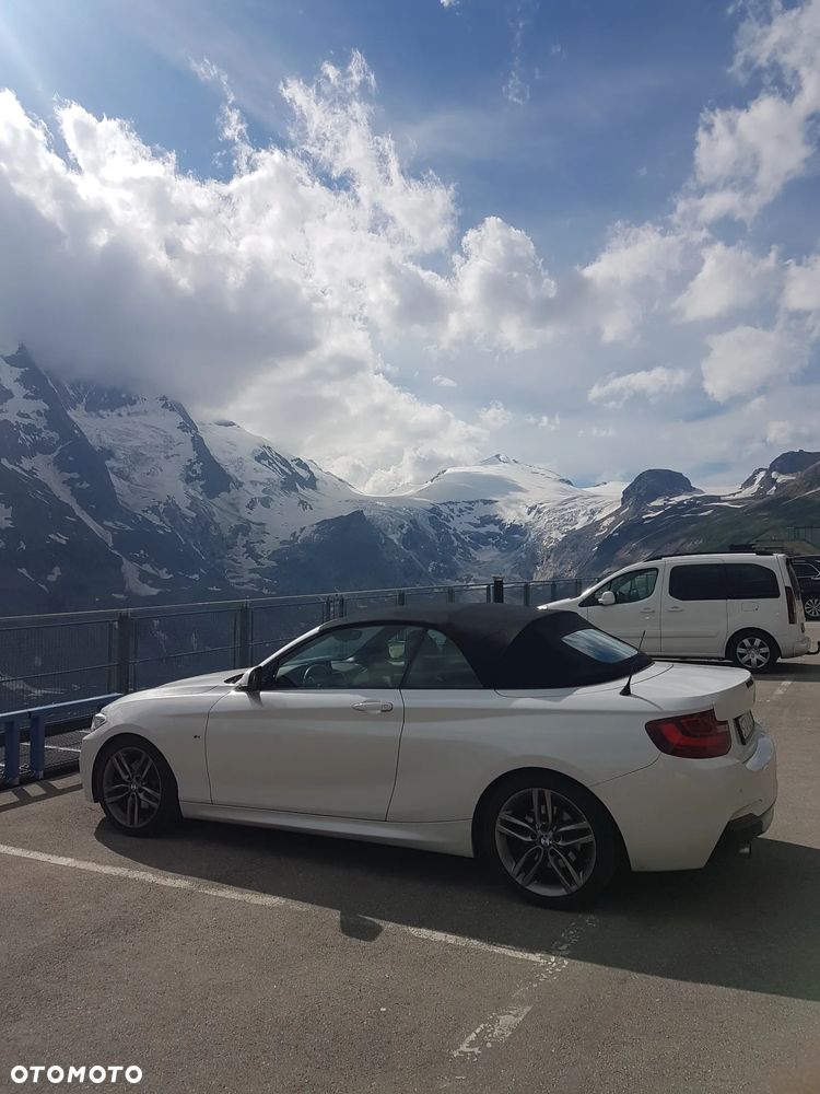 BMW Seria 2 220i M Sport - 6