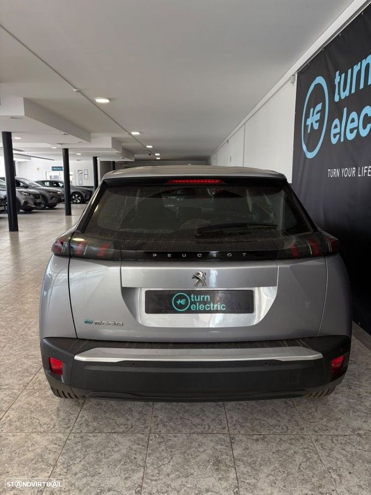 Peugeot e-2008 50 kWh Active - 9