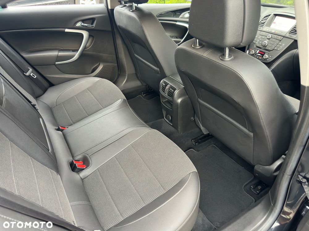 Opel Insignia 2.0 CDTI EcoFLEX Cosmo - 17