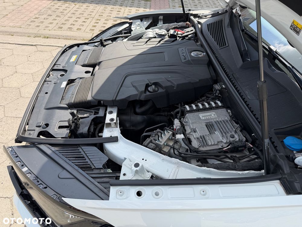 Volkswagen Touareg 3.0 V6 TDI SCR 4Motion Automatik R-Line - 32
