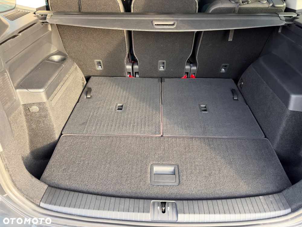 Volkswagen Touran 2.0 TDI BMT Highline DSG - 12