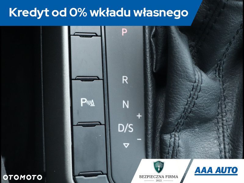 Volkswagen Polo - 13