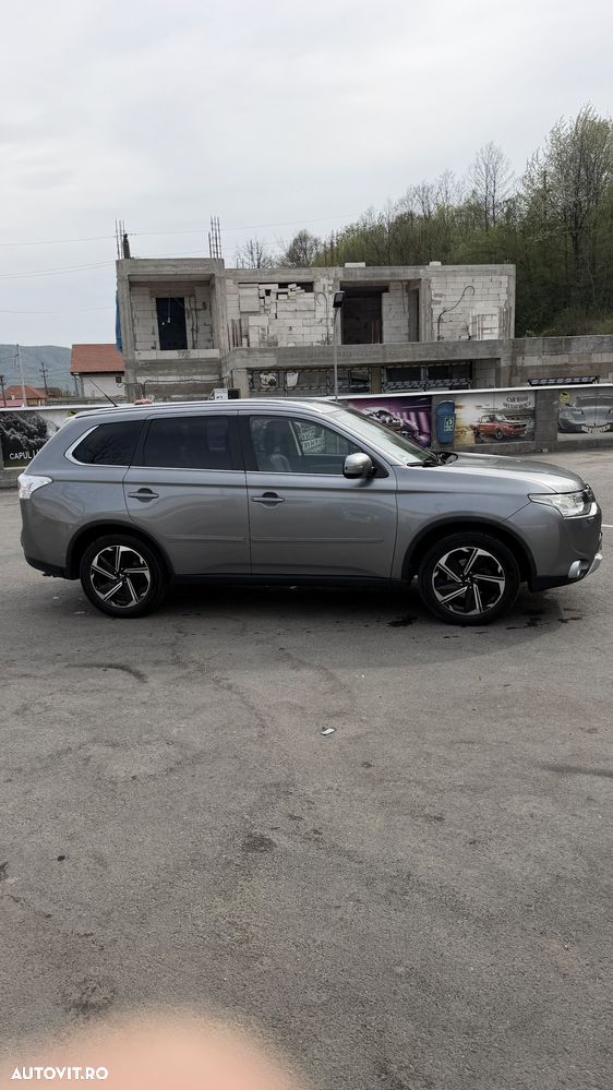 Mitsubishi Outlander 2.2L DI-D 6AT 4WD Intense+ A04 - 4