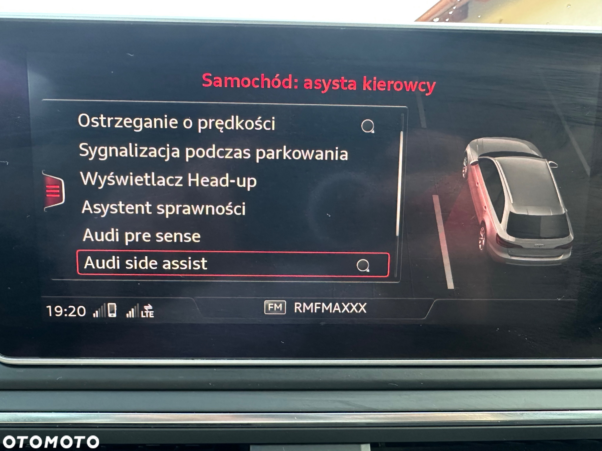 Audi A4 Avant 40 TDI S tronic - 12