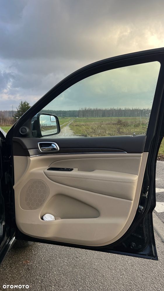 Jeep Grand Cherokee 5.7 V8 HEMI 4WD Automatik Overland - 14