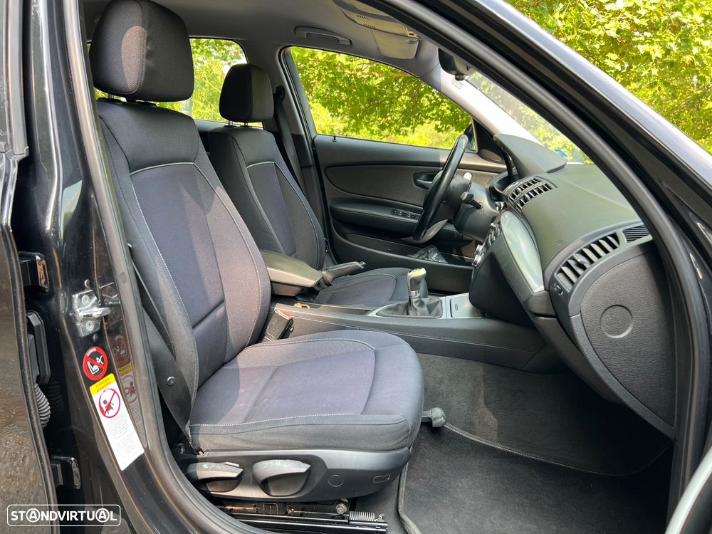 BMW 120 d DPF Edition Sport - 8