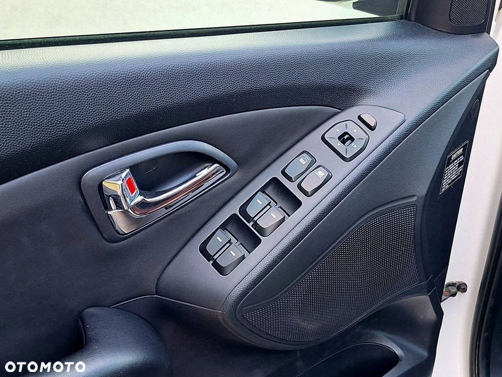 Hyundai ix35 2.0 CRDi Comfort 2WD - 17