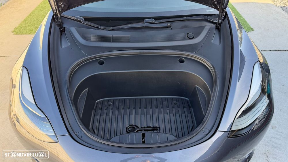 Tesla Model 3 Long-Range Dual Motor AWD - 45