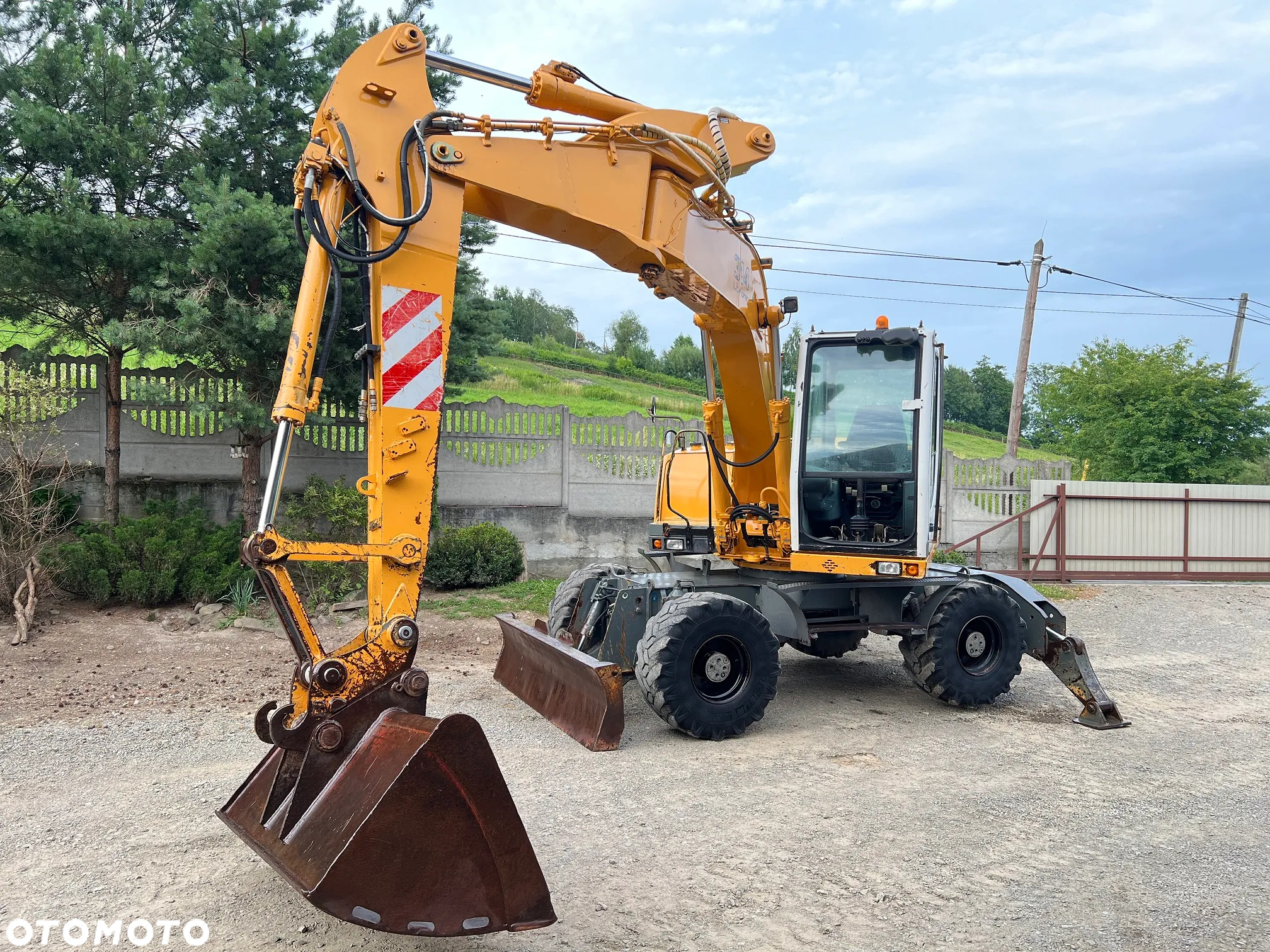 Liebherr A314 LITRONIC Koparka Kołowa 16 Ton 2 Łyżki Pług Podpory - 13