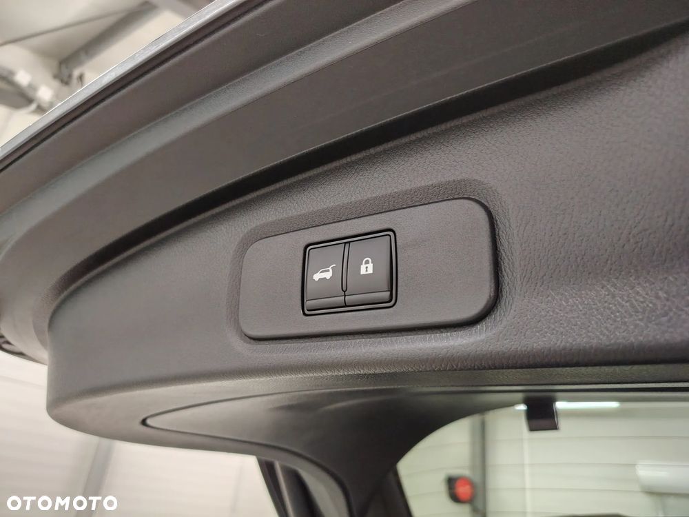 Nissan Qashqai 1.3 DIG-T MHEV Xtronic N-Connecta - 27