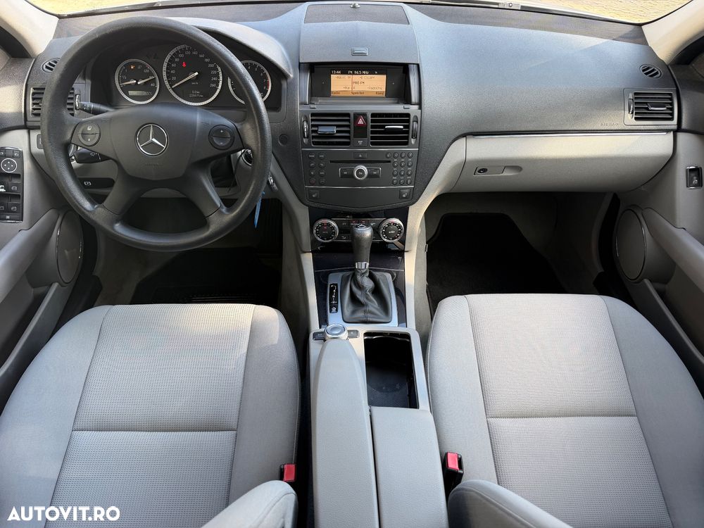Mercedes-Benz C 200 (BlueEFFICIENCY) 7G-TRONIC - 8