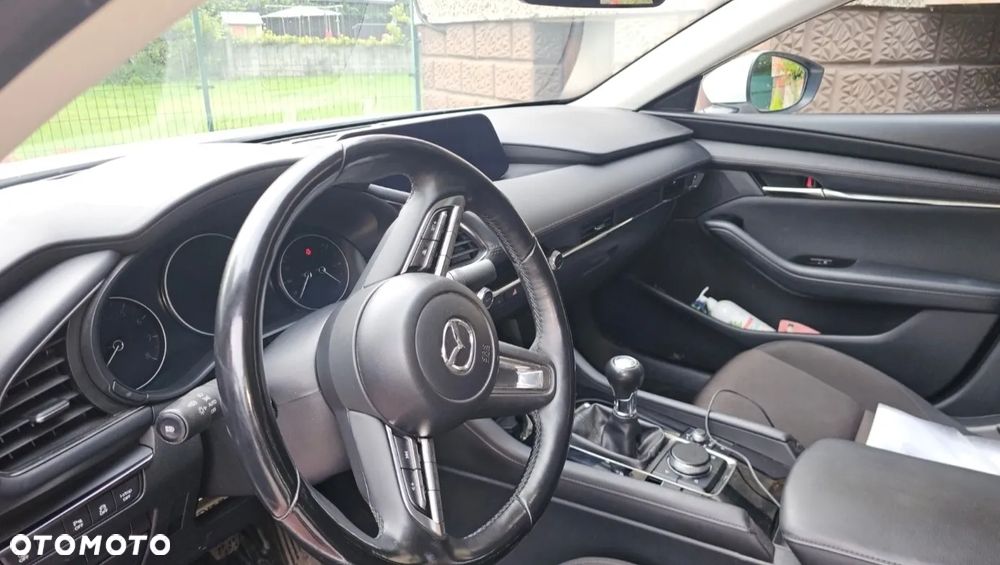 Mazda 3 - 5