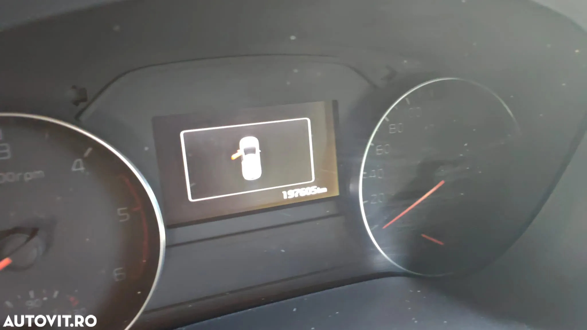 Kia Sportage 2.0 DSL 8AT HP 4x4 GT Line - 14