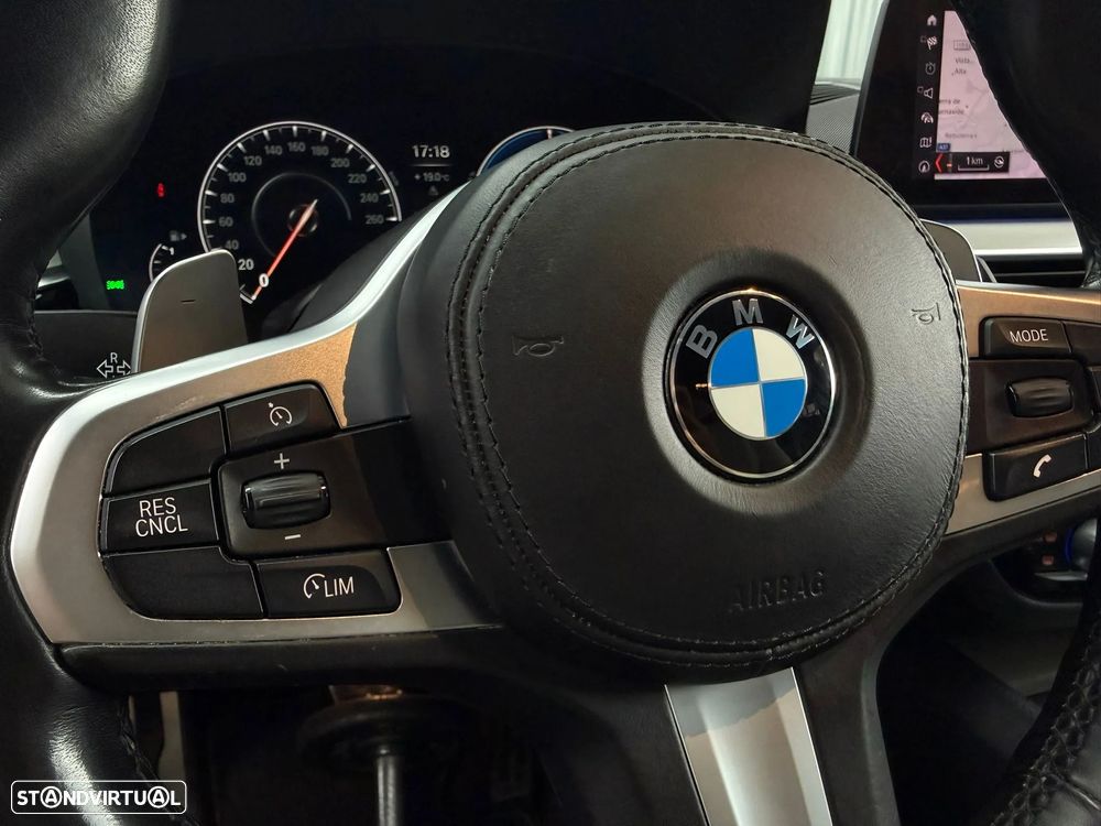 BMW 530 e iPerformance Pack M - 29