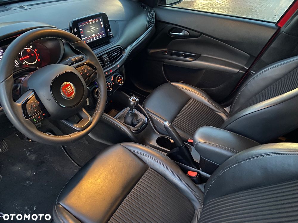 Fiat Tipo 1.4 T-Jet S-Design - 29