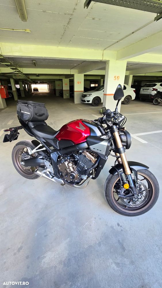 Honda CB 650R - 7