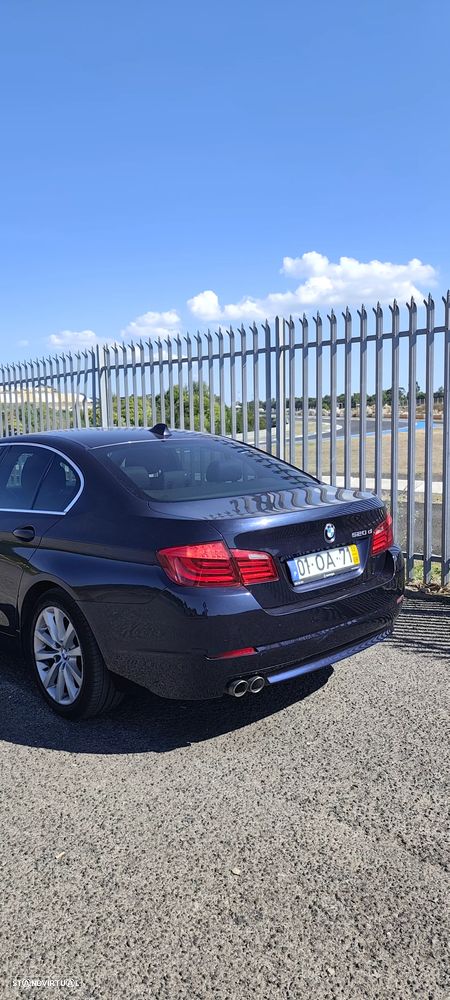 BMW 520 d Exclusive Auto 129g - 8
