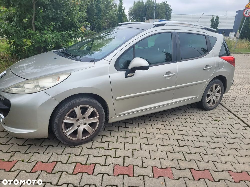 Peugeot 207 1.6 - 3
