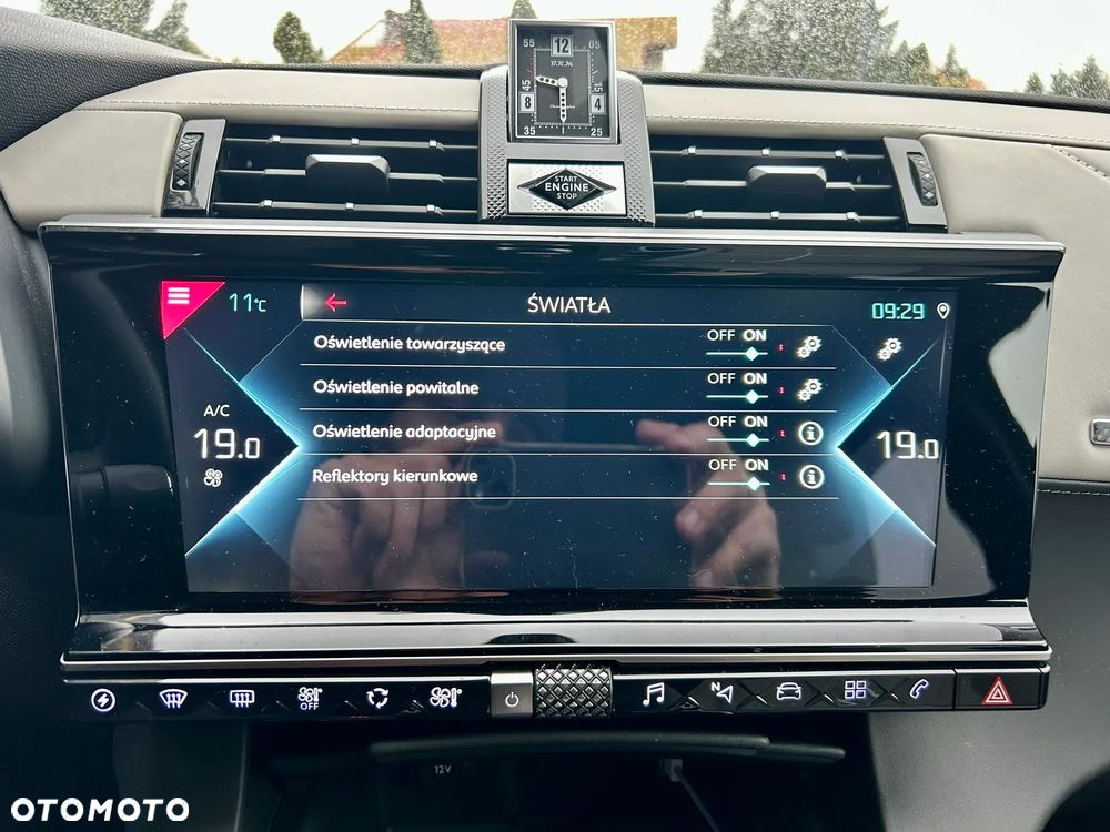 DS Automobiles DS 7 Crossback 1.6 E-Tense Rivoli - 33
