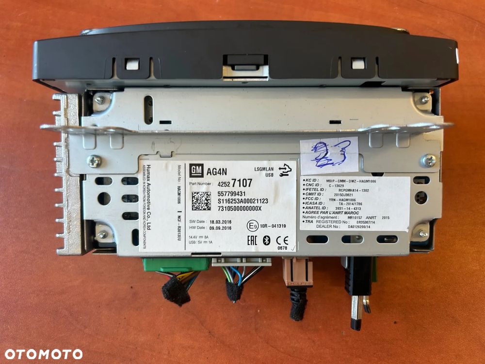 RADIO FABRYCZNE 557799431 OPEL KARL - 3