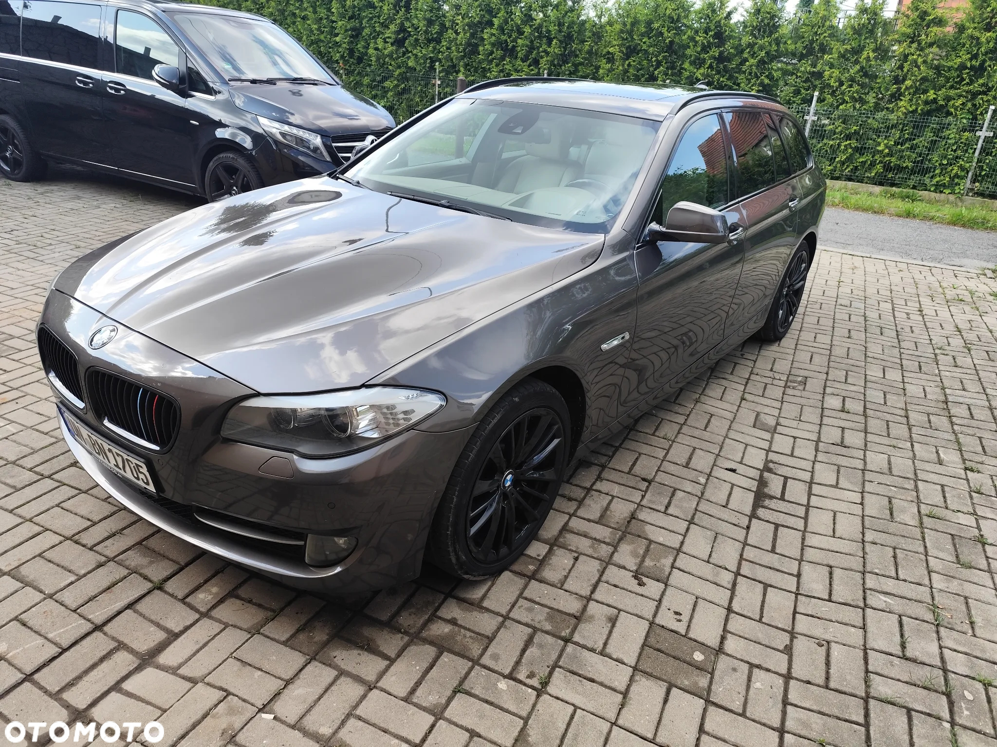 BMW Seria 5 530d Touring - 3