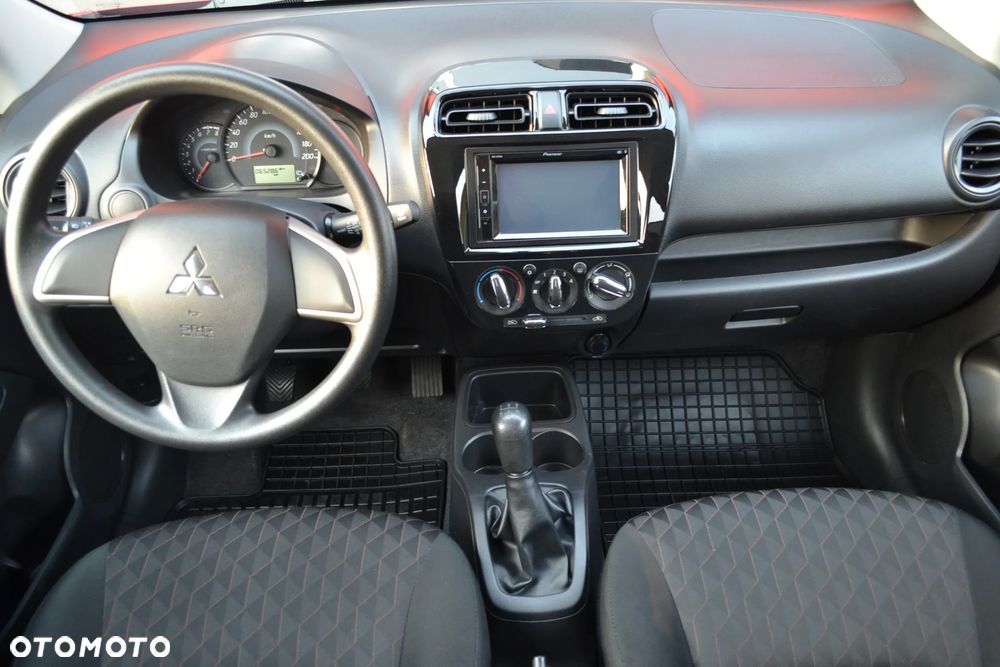 Mitsubishi Space Star - 6