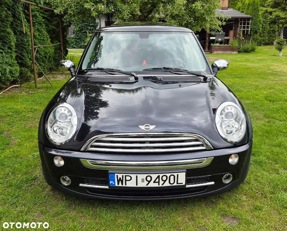 MINI Cooper Standard - 1