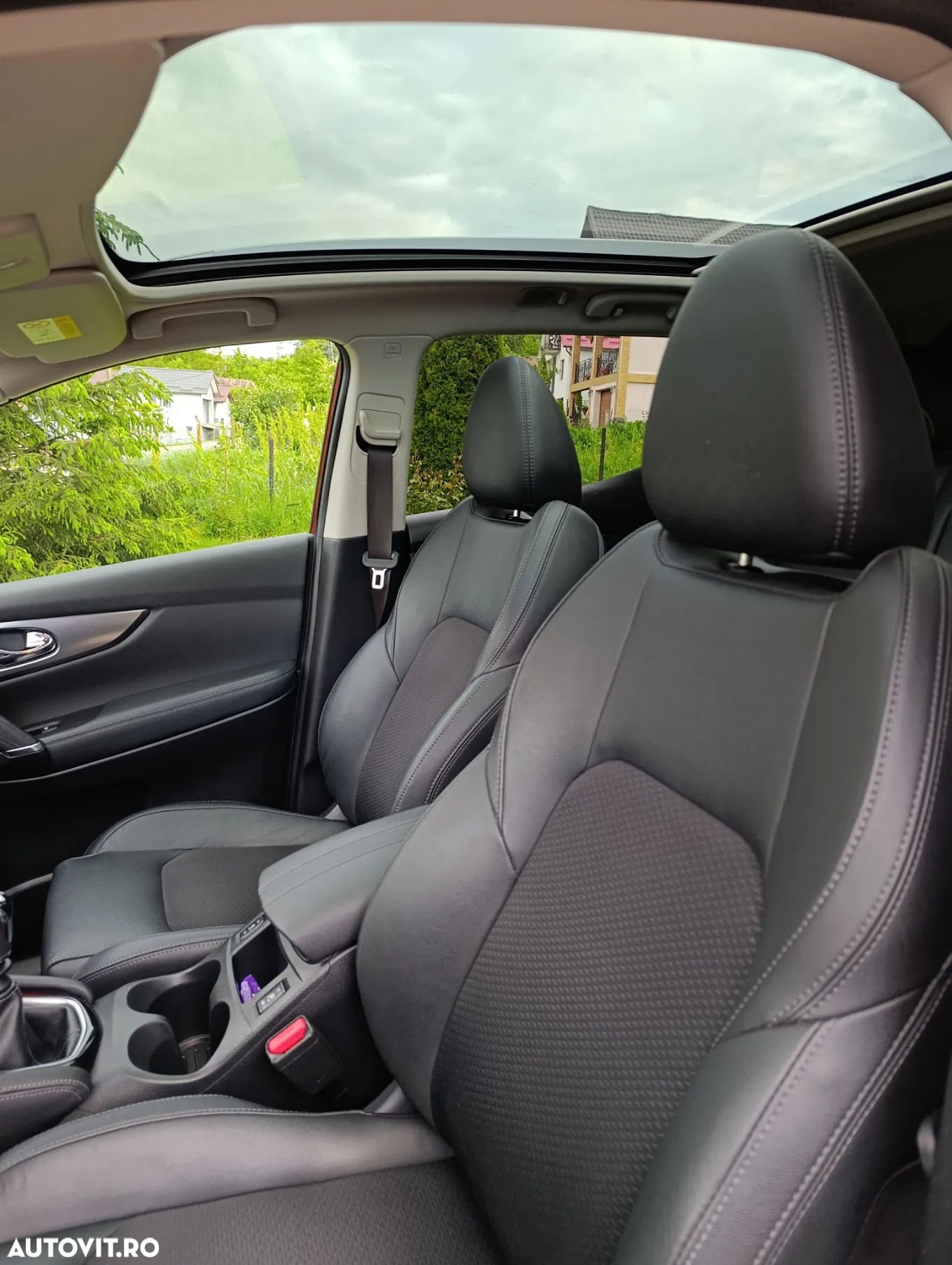 Nissan Qashqai 1.7D 150CP ALL MODE 4X4-I Tekna - 9
