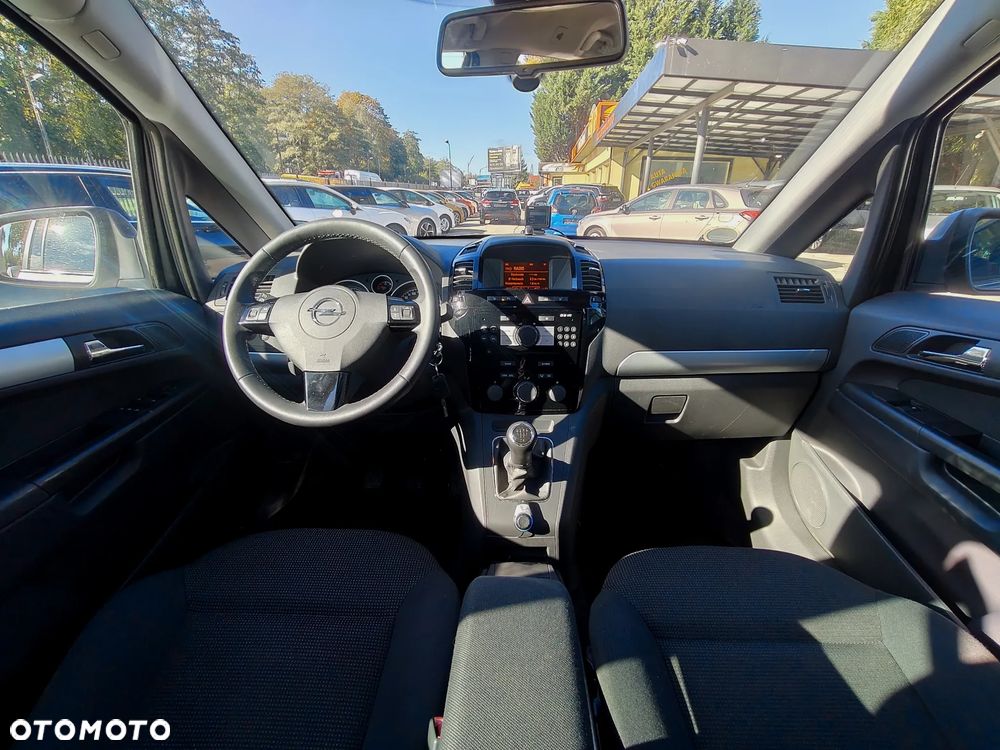 Opel Zafira 2012