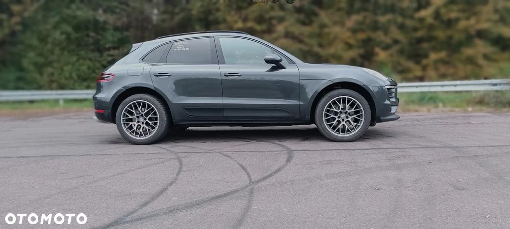 Porsche Macan Standard - 8