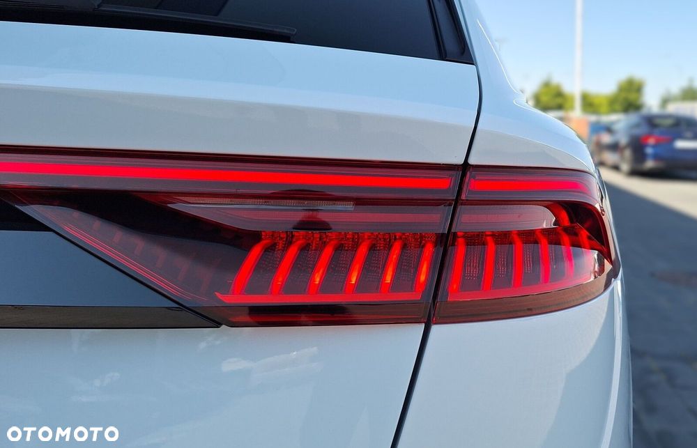 Audi SQ8 - 34